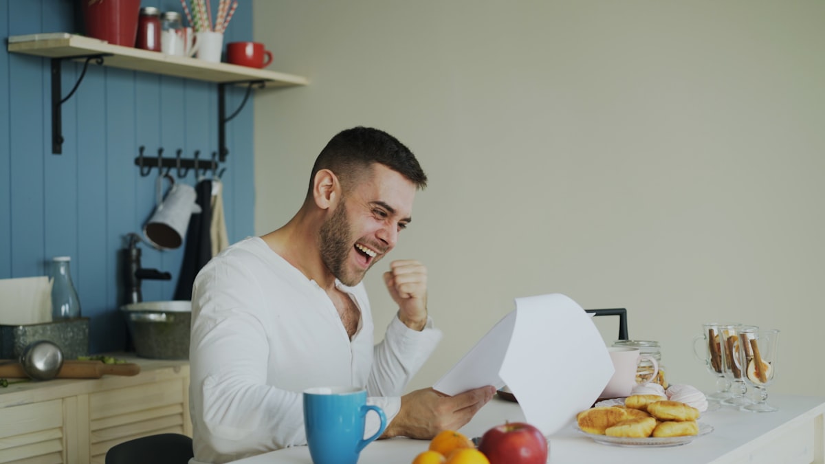 Budget-friendly athletic nutrition